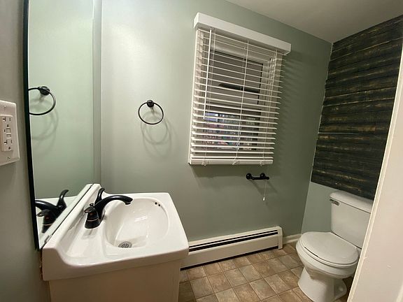 5th image of 3214 Brookshire Dr SE