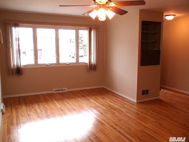 1st image of 275 Blair Ave