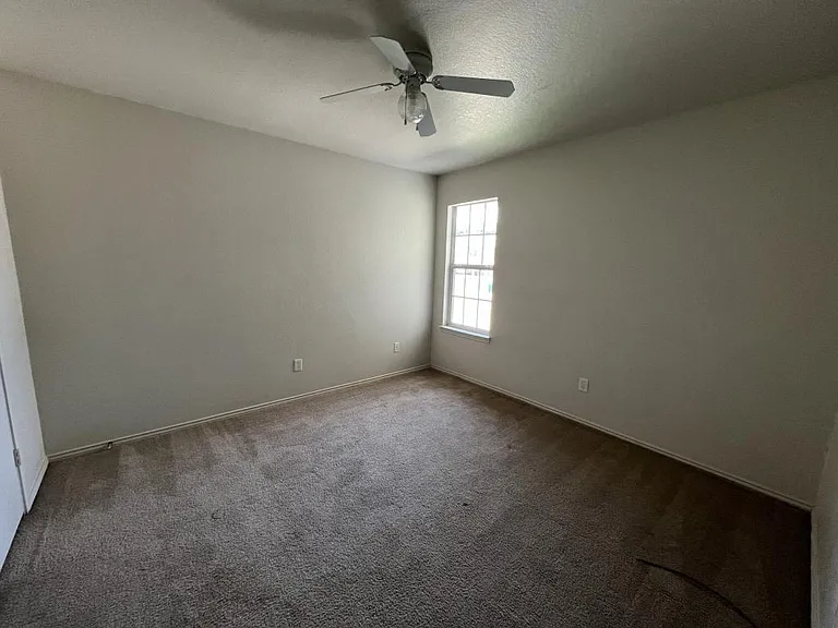1612 Inca Dr #C — Photo 9