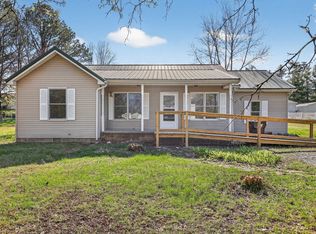 109 Illini Ct, Tunnel Hill, IL 62995