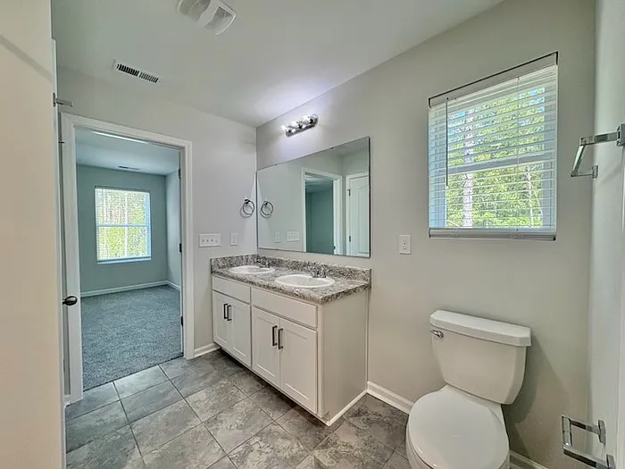 128 Rocking Horse Ln — Photo 11