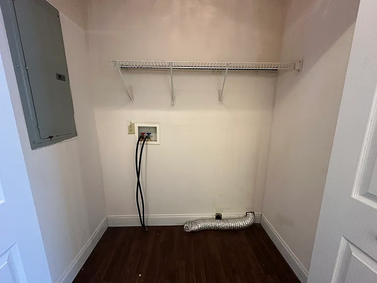 212 Porter St #212 — Photo 8