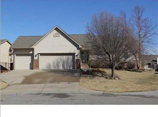 1940 N Marlin Ct, Andover, KS 67002