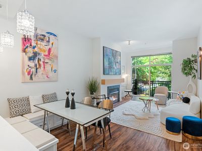 521 7th Avenue #204, Kirkland, WA, 98033