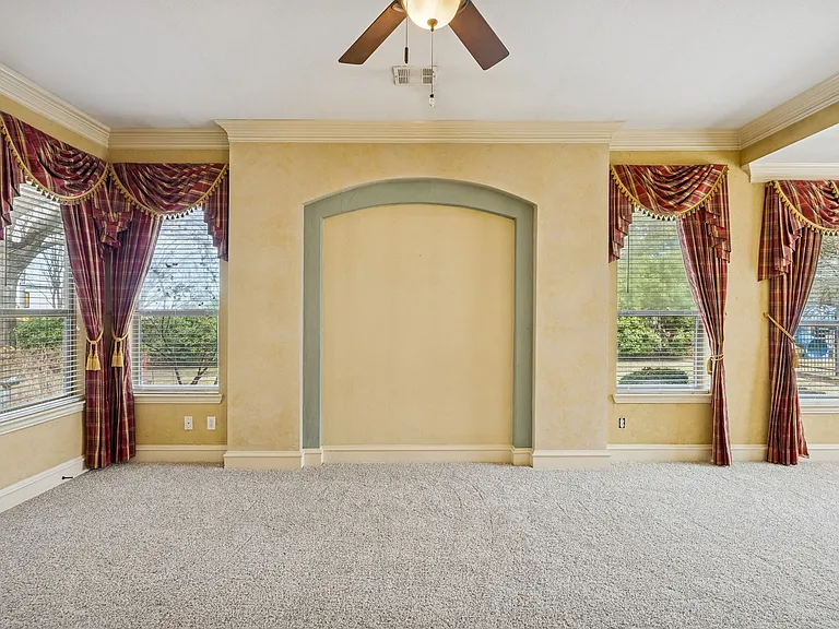 4010 Eider Dr — Photo 32
