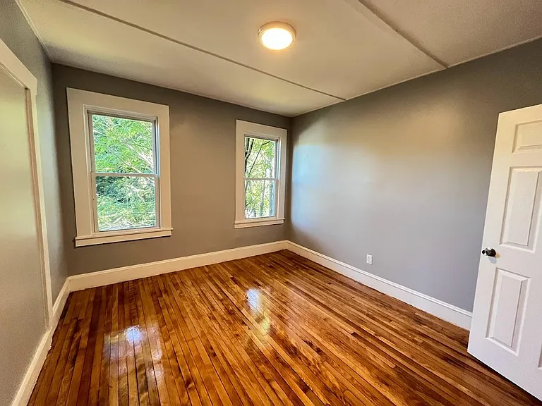 83 Saint James Ave #3L — Photo 9