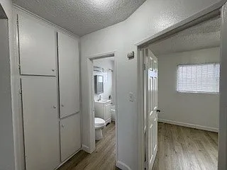 1245 W 88th St #6 — Photo 9