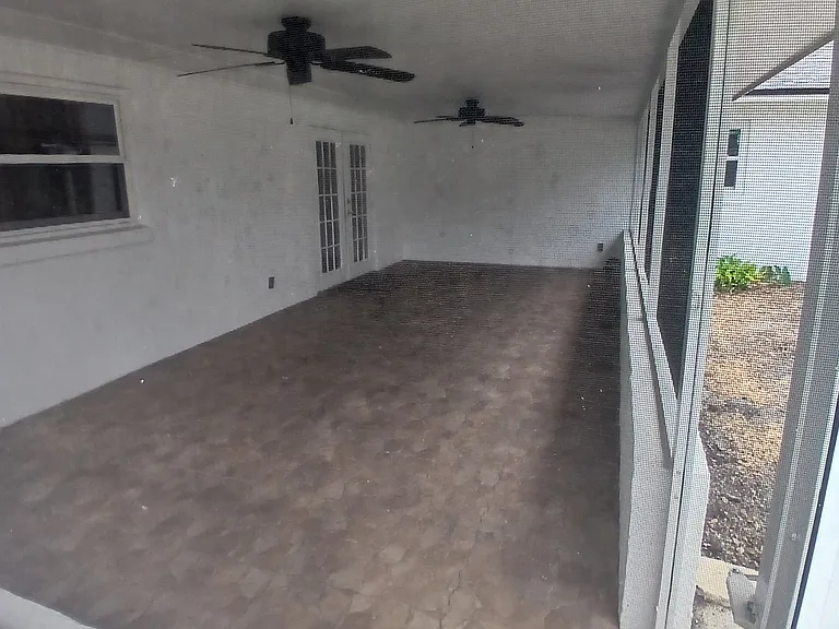 5002 Belleville Ave — Photo 6