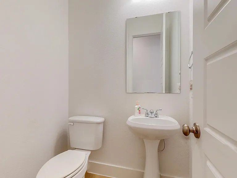 1303 Buttermere St — Photo 13