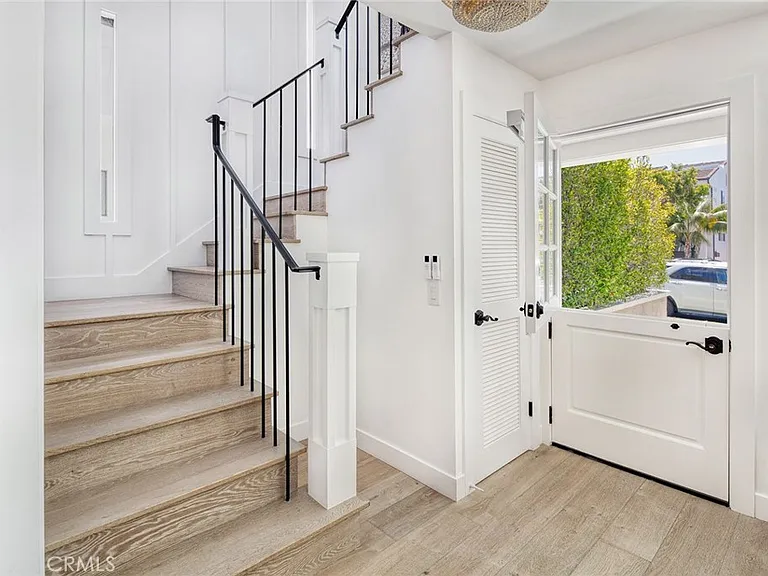 705 Larkspur Ave — Photo 15