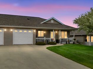 217 Clubhouse Dr NE, Stewartville, MN 55976