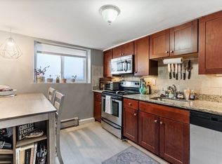 16 Bryon Rd #U2, Chestnut Hill, MA 02467