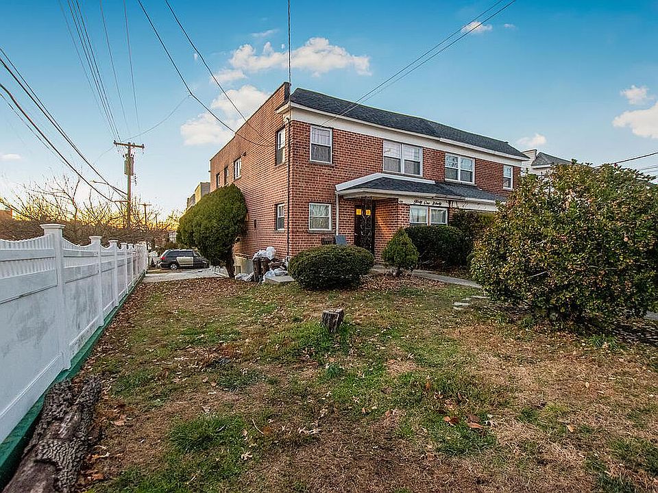 1st image of 4190 E Tremont Ave