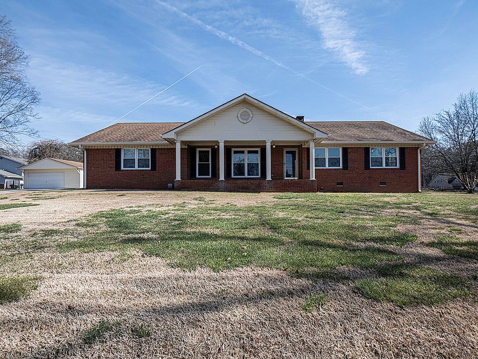 1st image of 430 Frawley Rd