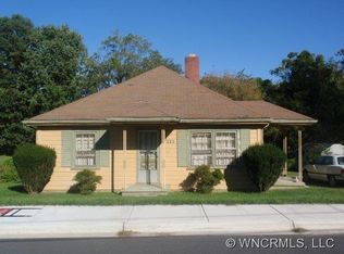 808 N Whitted St, Hendersonville, NC 28739