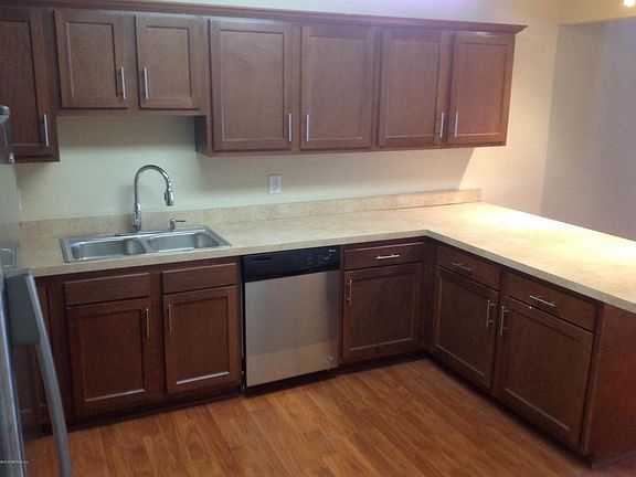 3rd image of 11270 Lake Mandarin Cir E