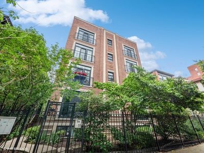 927 W Agatite Ave APT 2S, Chicago, IL, 60640