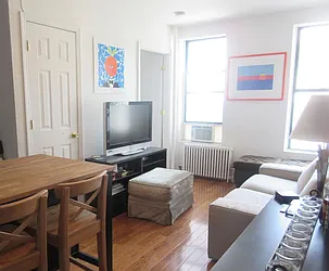 Rented by Mdrn Residential