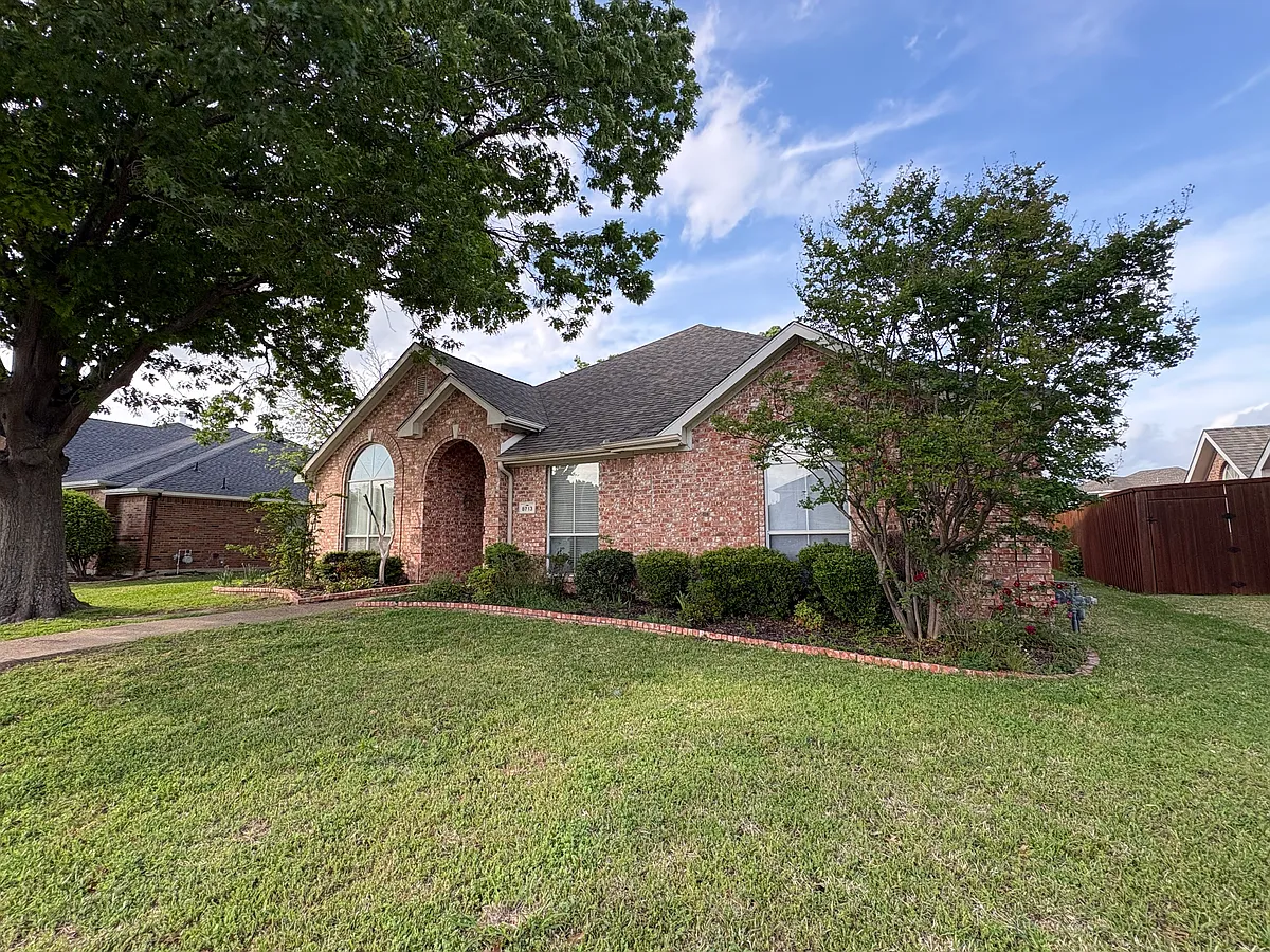 Building Photo - 8713 Watersway Dr