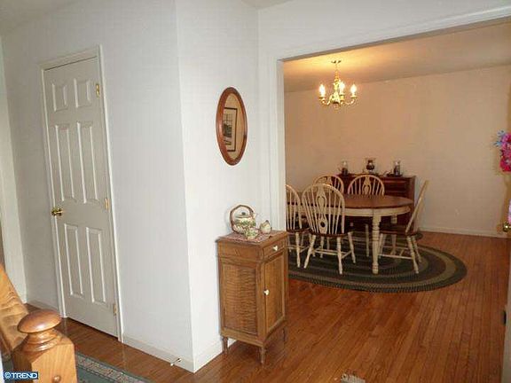 5th image of 129 Cooper Ln