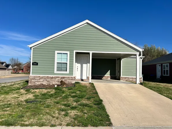 590 N Cresswell Dr, Fayetteville, AR