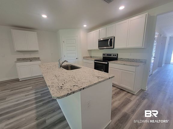 4th image of 15795 Laurelbrooke Loop