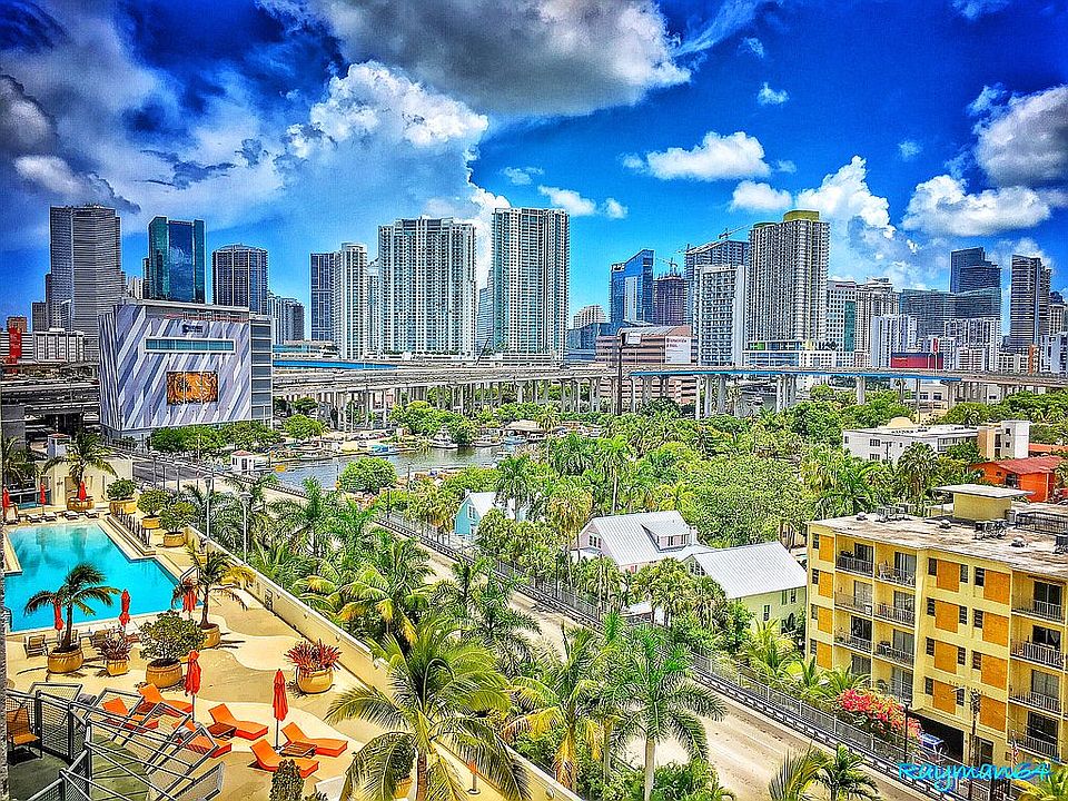 Miami River and City views