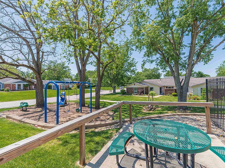 3123 S Eden Dr — Photo 30