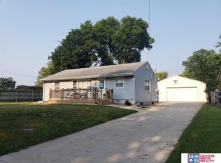 123 Cedar St Beatrice NE 68310 Zillow