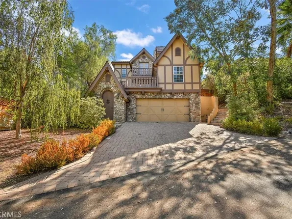 3512 Mesquite Dr, Calabasas, CA 91302