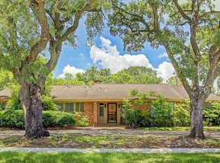 5002 N Braeswood Blvd, Houston, TX 77096