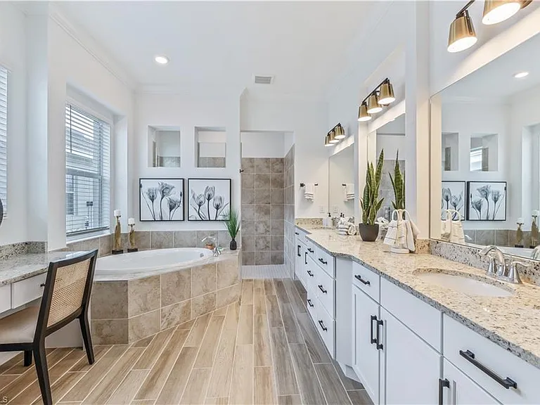 15977 Cranes Marsh Ct — Photo 14