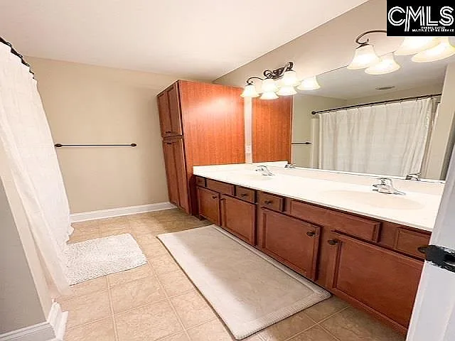 438 Woodbark Ct — Photo 15