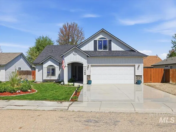 1068 Locksley St, Middleton, ID 83644