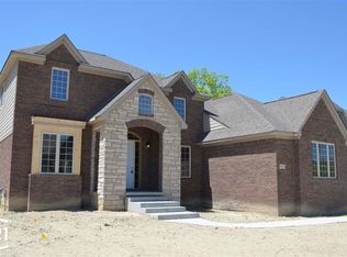 55071 Timbers Edge, Shelby Township, MI
