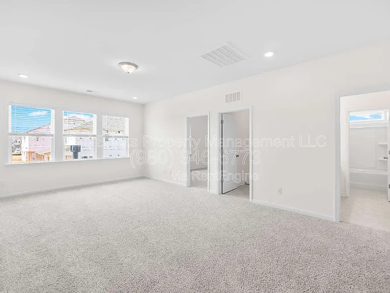 9008 Catboat St — Photo 22