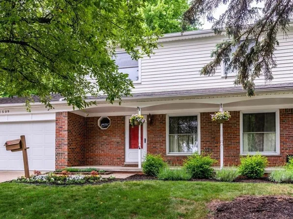 1509 Huron River Dr, Ypsilanti, MI 48197