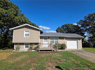 2004 S Pine St, Eldon, MO 65026