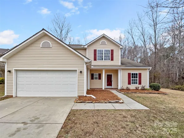 2154 Pheasant Glen Rd, Charlotte, NC 28214