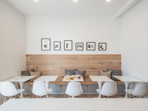 4th image of 133 S Avenue 56 #2CII