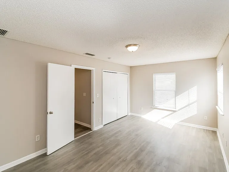 2168 Fresco Dr — Photo 15