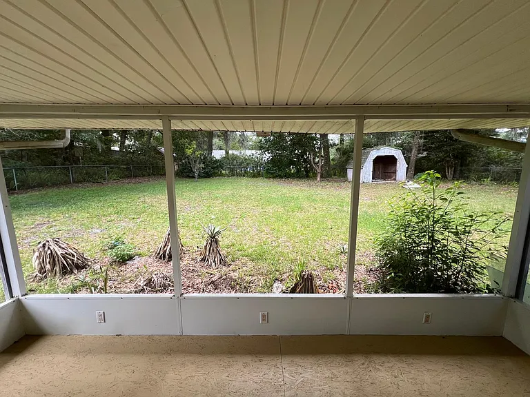 1512 W Winnemissett Ave — Photo 18
