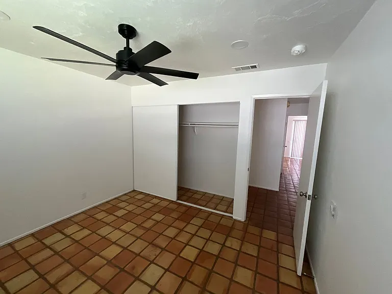 74378 Myrsine Ave — Photo 10