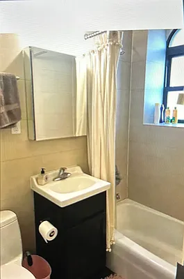 Rented by Geraldine Capasso, LREB | media 11