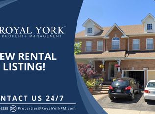 1523 Westbridge Way #2, Mississauga, ON L5N8A2