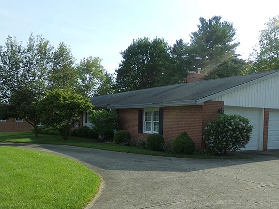 3rd image of 132 New Haven Dr