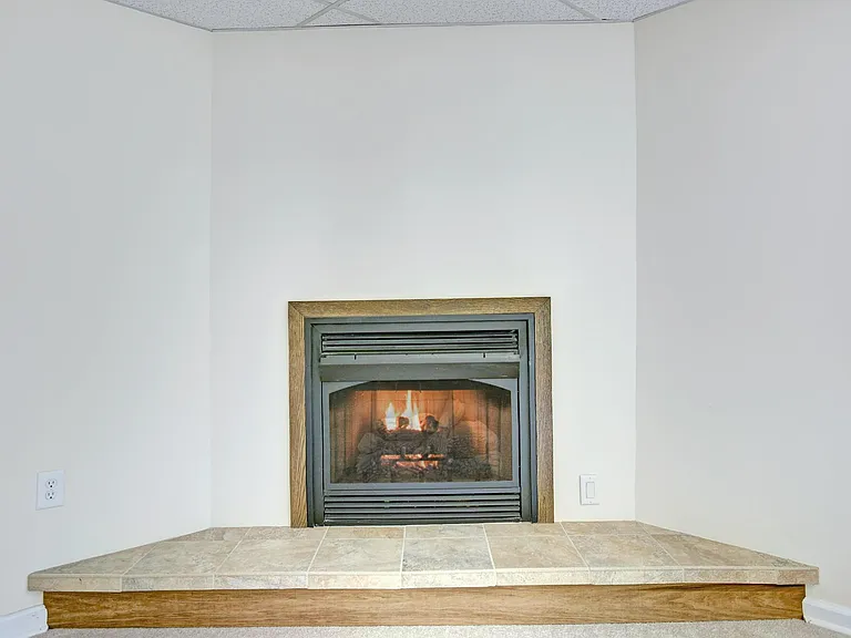 2 Stone Spring Ln #1 — Photo 9
