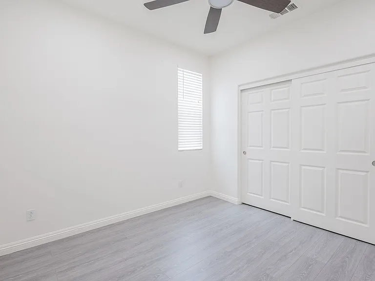 16220 Retreat Ct — Photo 6
