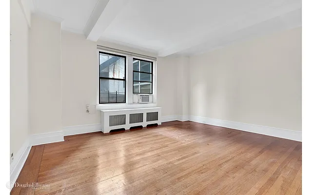 Rented by Douglas Elliman | media 21