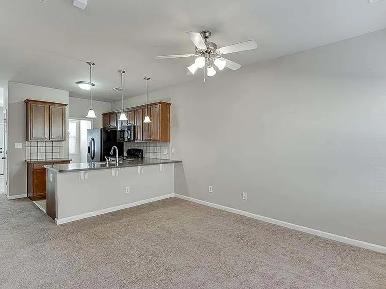 1043 Nightfall Ct NW — Photo 6